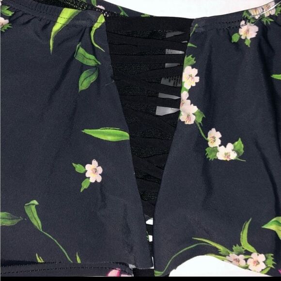 TiNi BiKiNi Black floral flounce high waisted 2 piece Xlarge bikini - Picture 3 of 16